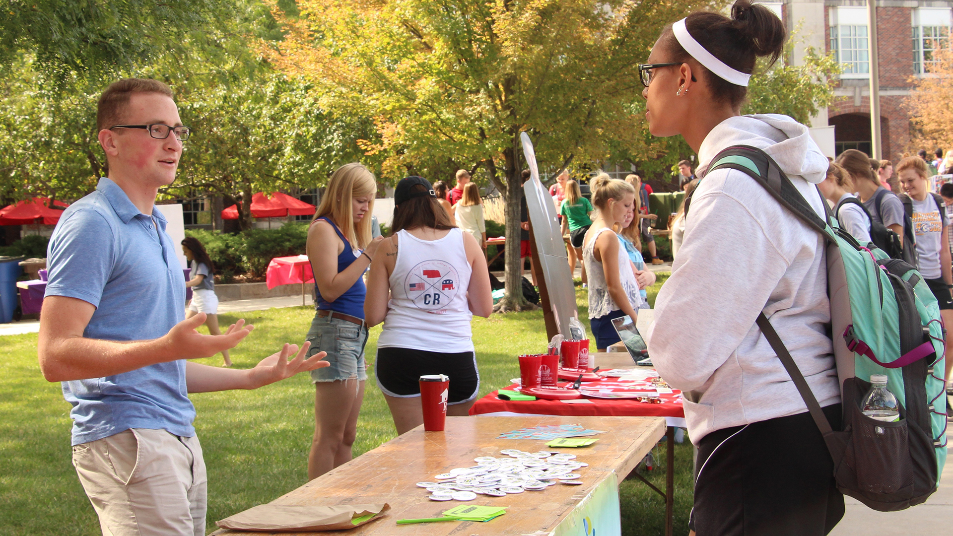 Students at the University of Nebraska-Lincoln at the Club Fair